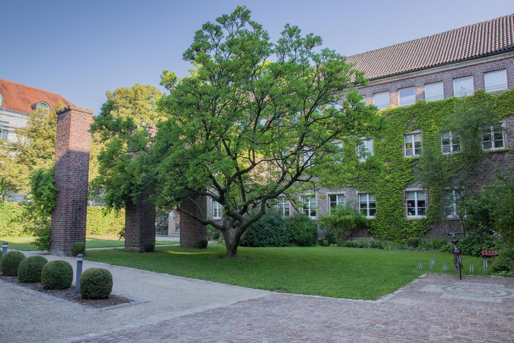 Hotel Bildungs- Und Gaestehaus Pallotti Haus Freising Extérieur photo